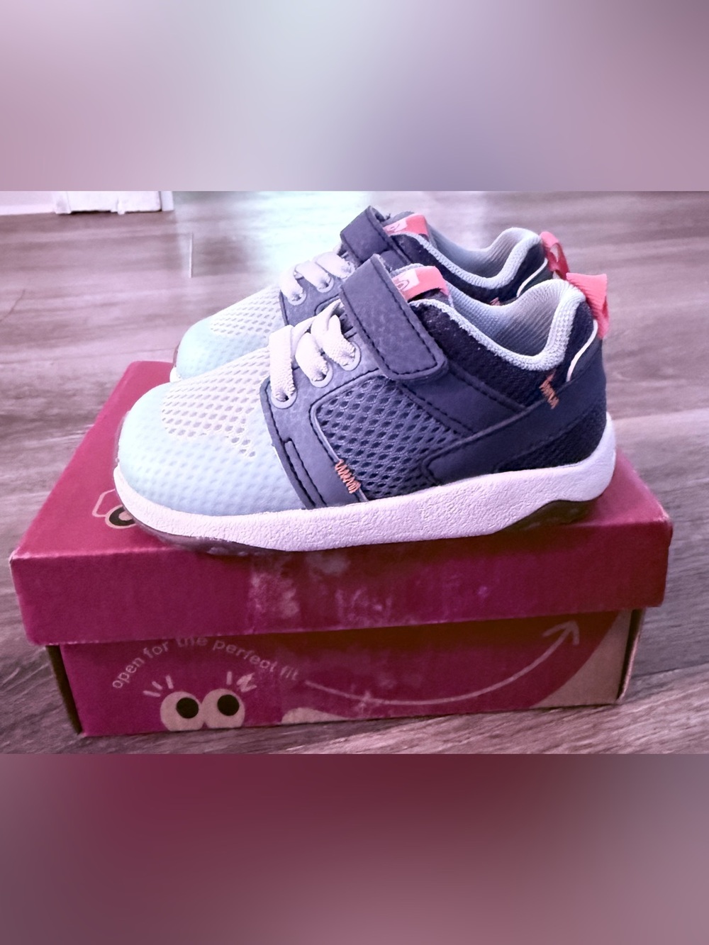 See Kai Run Viento Sneakers